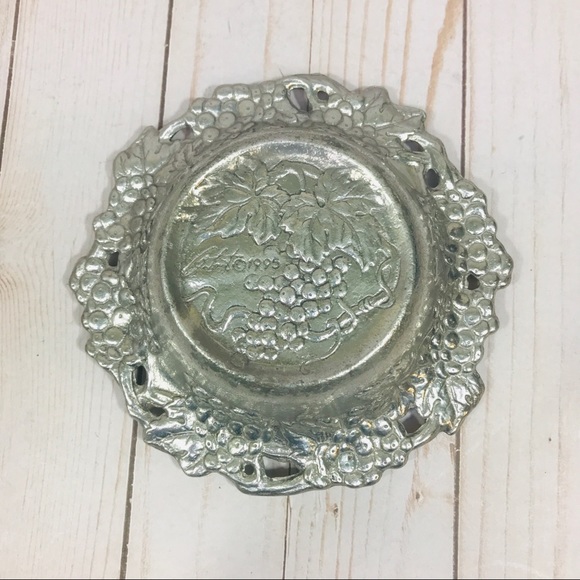 Vintage Arthur Court Grape Wine Caddy Coster Aluminum 1995 Taiwan - Picture 4 of 5